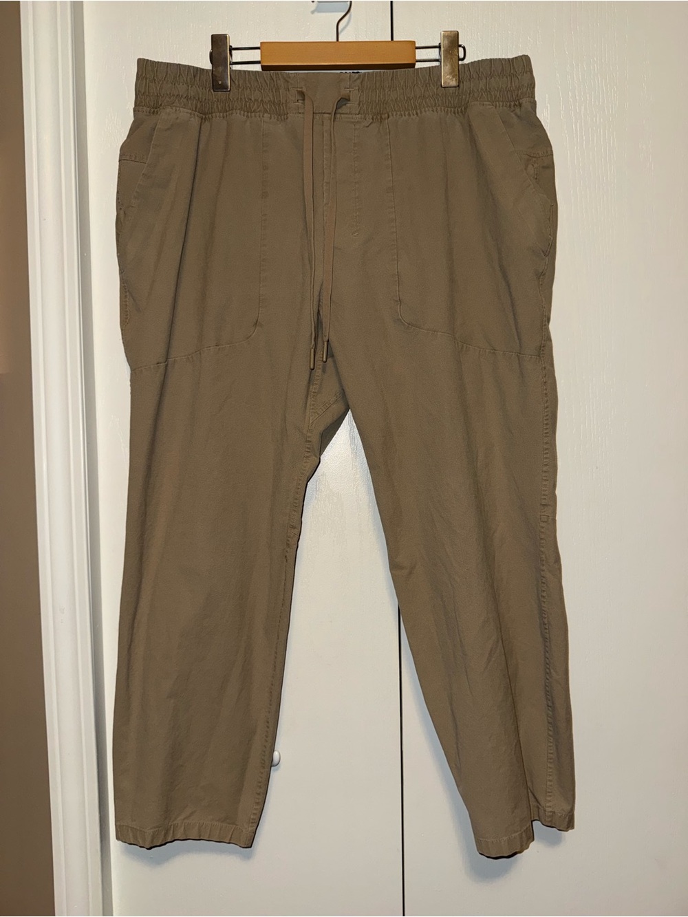Lululemon ABC Cropped Pull-On Pant
